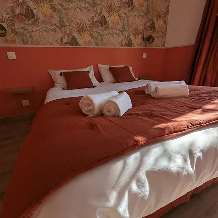 Gite Petit Luberon Chez Manon En Luberon - Vacation Rental In Guest House Lagnes Room photo