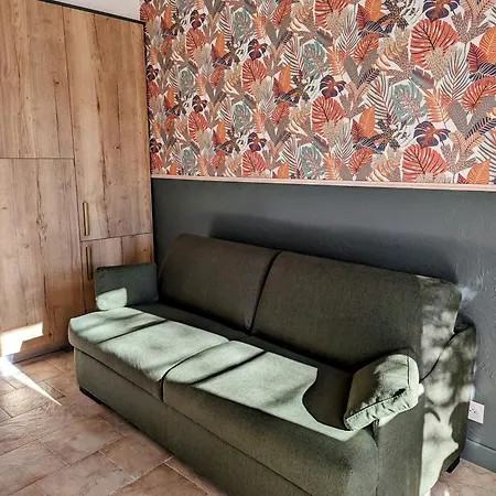 Gite Petit Luberon Chez Manon En Luberon - Vacation Rental In Guest House Lagnes Room photo